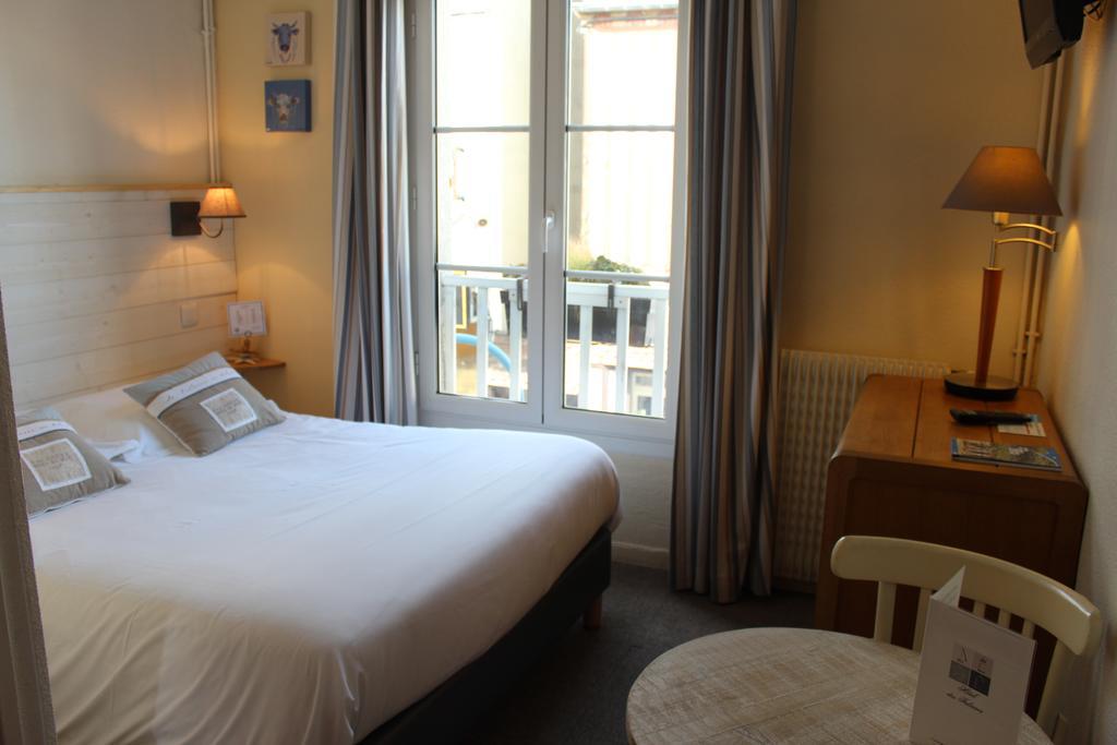 Hotel Des Falaises Villers-sur-Mer Ruang foto